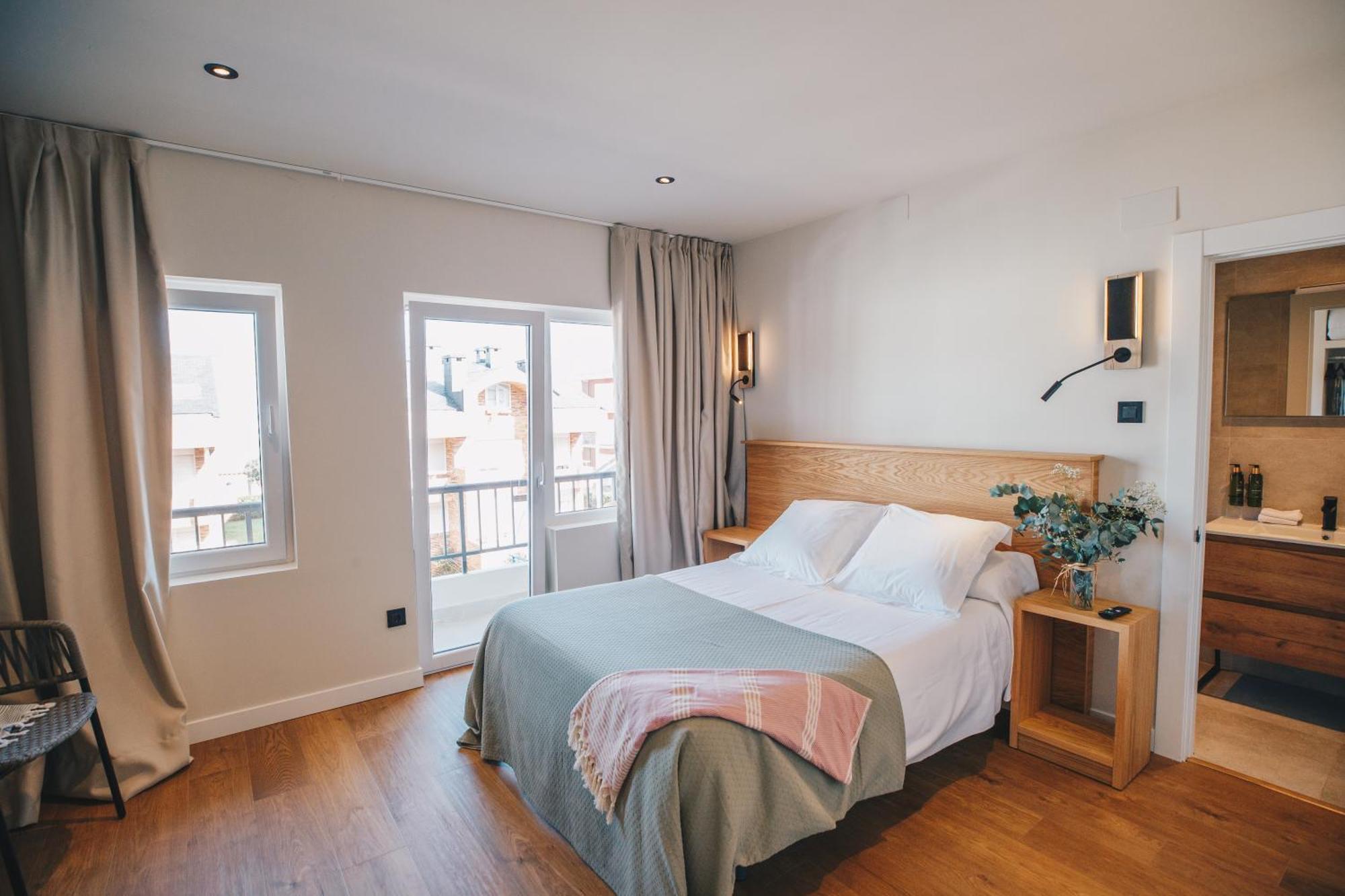 Hotel Boutique Lamar De Suances Kültér fotó